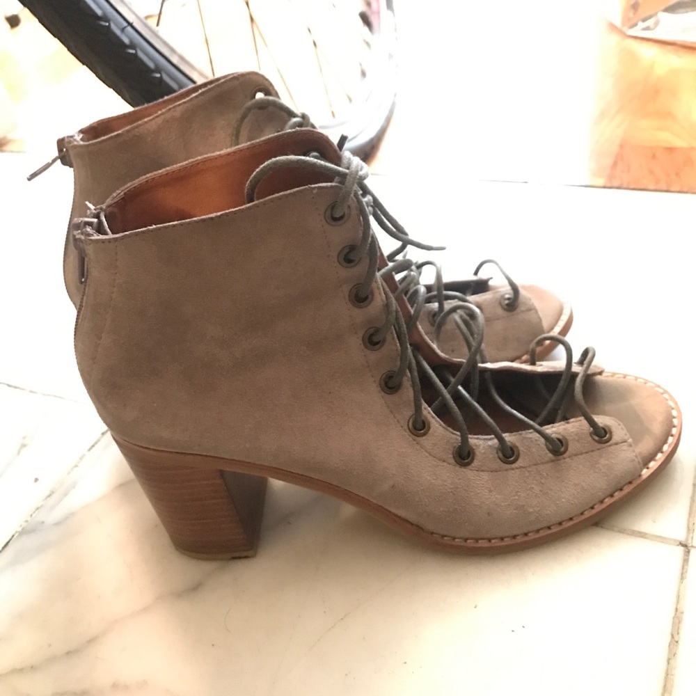 Jeffrey Campbell lace-up 'Cors Bootie' size 10